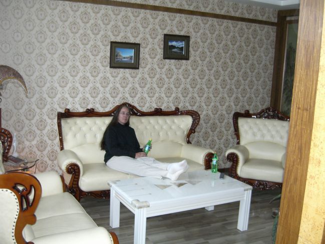  2006:09:10 06:15:50   Hotel Room in the Atomic City - photo 3.jpg